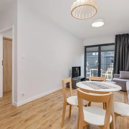 Kolobrzegu By Jantar Apartment